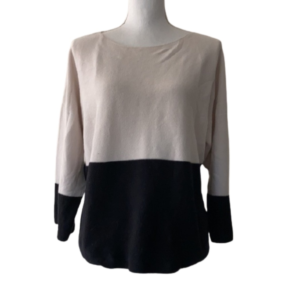 WHITE LABEL Colorblock knit sweater black cream boat neck color block